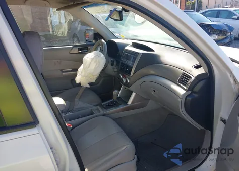 2010 Subaru Forester 2.5X Limited z USA, uszkodzony, nr VIN JF2SH6DC6AH799473